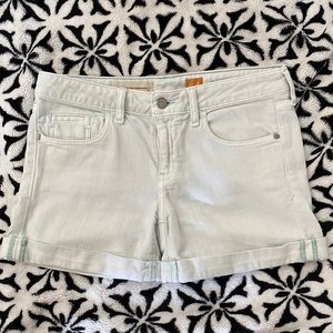 Anthropologie Pilcro light wash shorts size 28